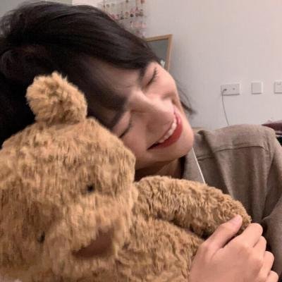 以下事件基于一堆谎言